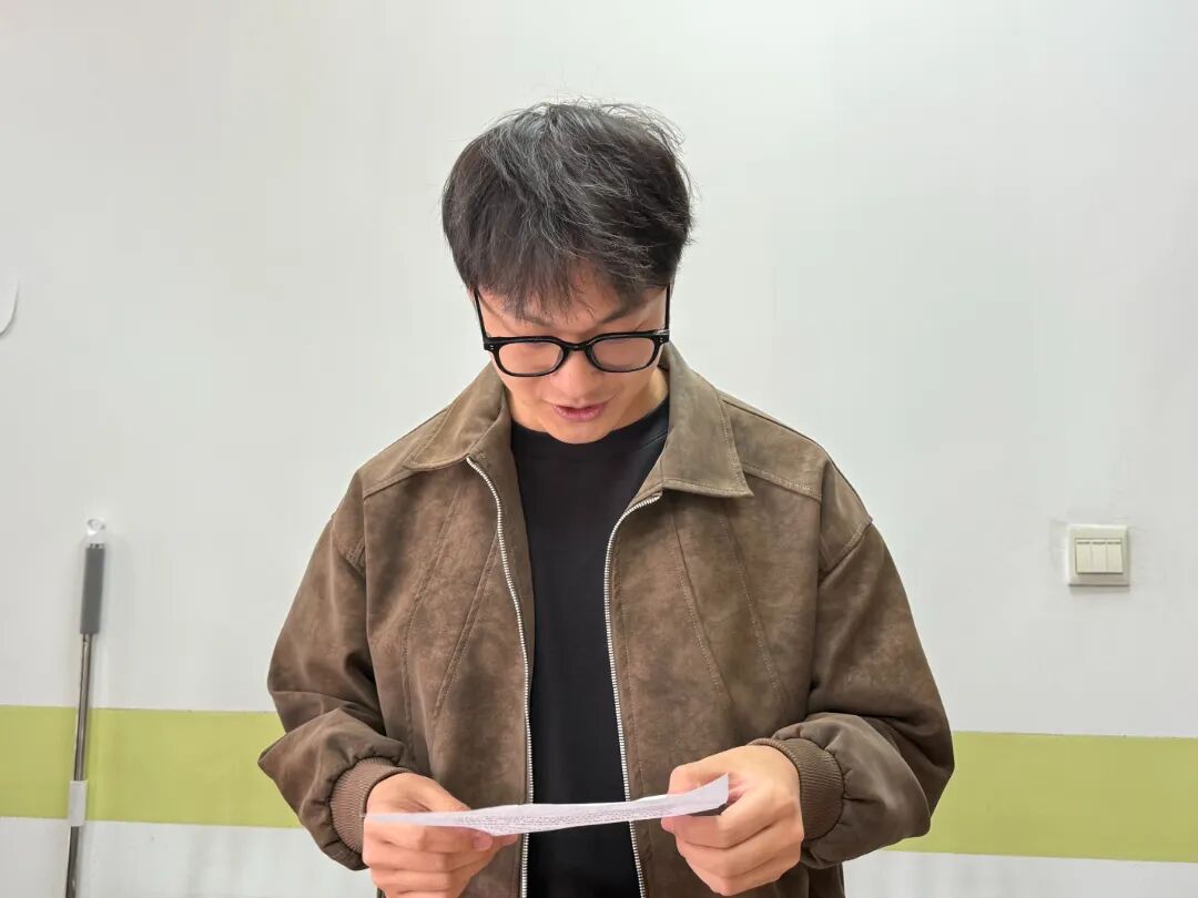 华8.jpg